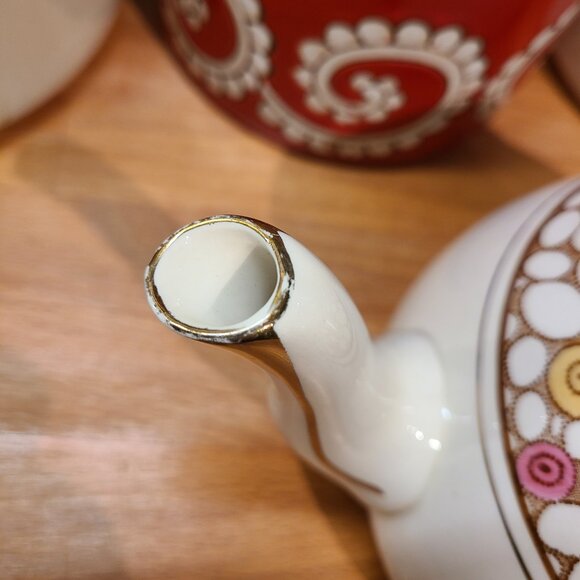 Winston china teapot. Made in England - Picture 7 of 13